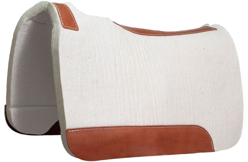 Contoured barrel saddle online pad