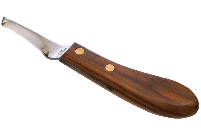 The-Knife---Right-Handed-Hoof-Knife