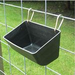 Fence-Feeder-with-Clips
